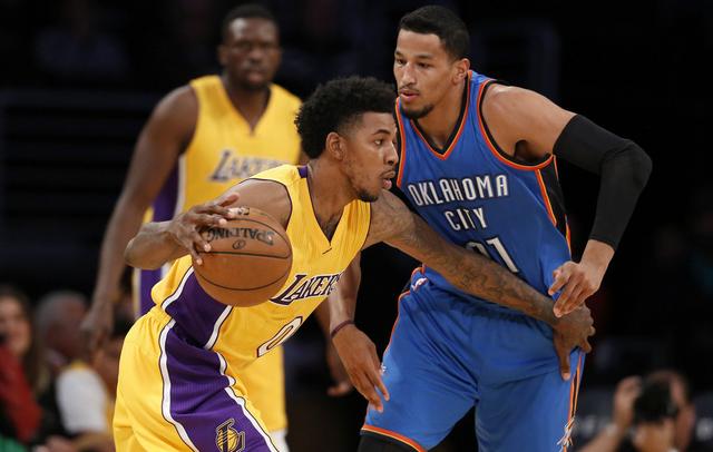 曝雄鹿坚决不愿交易字母哥 已明确拒绝多支球队的询价（雄鹿铁心不交易字母哥 多队询价均遭回绝）