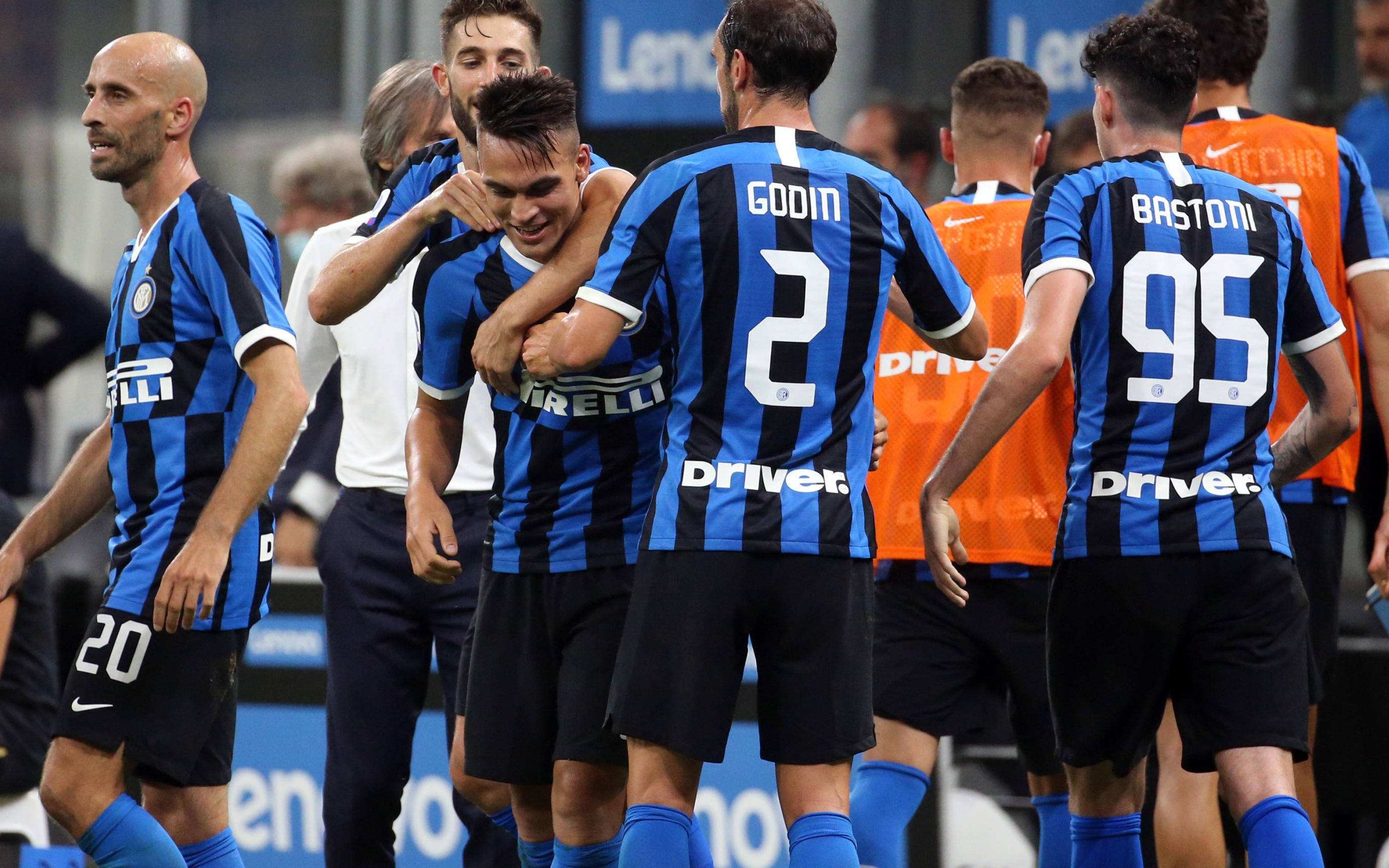 迪乌夫：齐沃经常和我交流帮我提高，高兴自己的机会越来越多（迪乌夫：齐沃常与我沟通助我提升，很高兴我的机会越来越多）