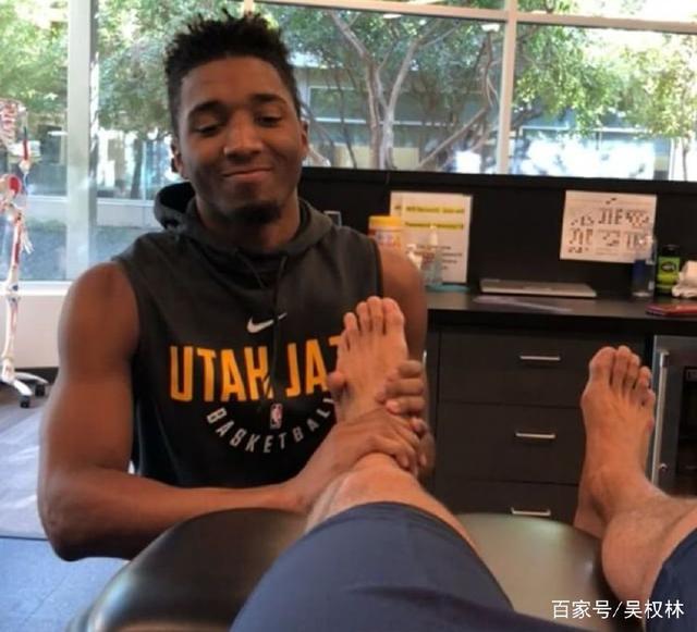 米兰vs拉齐奥首发：莱奥、恩昆库首发， 拉比奥出战（米兰战拉齐奥首发公布：莱奥、恩昆库先发，拉比奥出场）