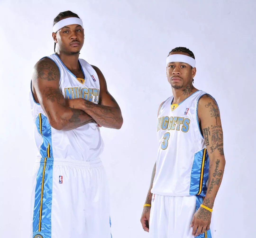 曼晚：部分球员不满阿莫林的战术打法，谢什科可改变这一局面（曼晚：更衣室对阿莫林战术存不满，谢什科被看好扭转局势）