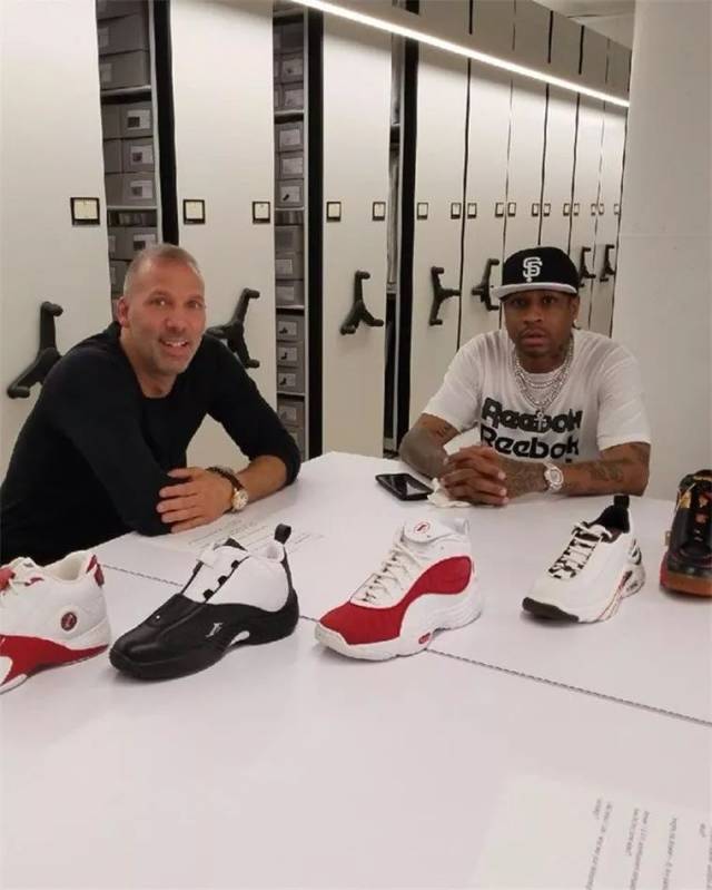 湖人全队仅11罚！乌度卡：我们重点是不让他们靠罚球找节奏（湖人仅11次罚球，乌度卡：我们的策略是阻止他们靠罚球找节奏）