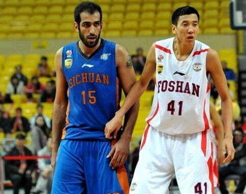 卢伟：上海和香港两大城市比赛很有意义 CBA杯让队伍能够很好地磨合（卢伟称沪港两城对决意义非凡，CBA杯成球队磨合良机）