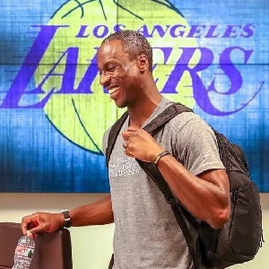 鲁尼认为梅西更优秀？C罗：我没意见，表达什么是他的自由（鲁尼称梅西更强？C罗回应：他有权表达，我不介意）